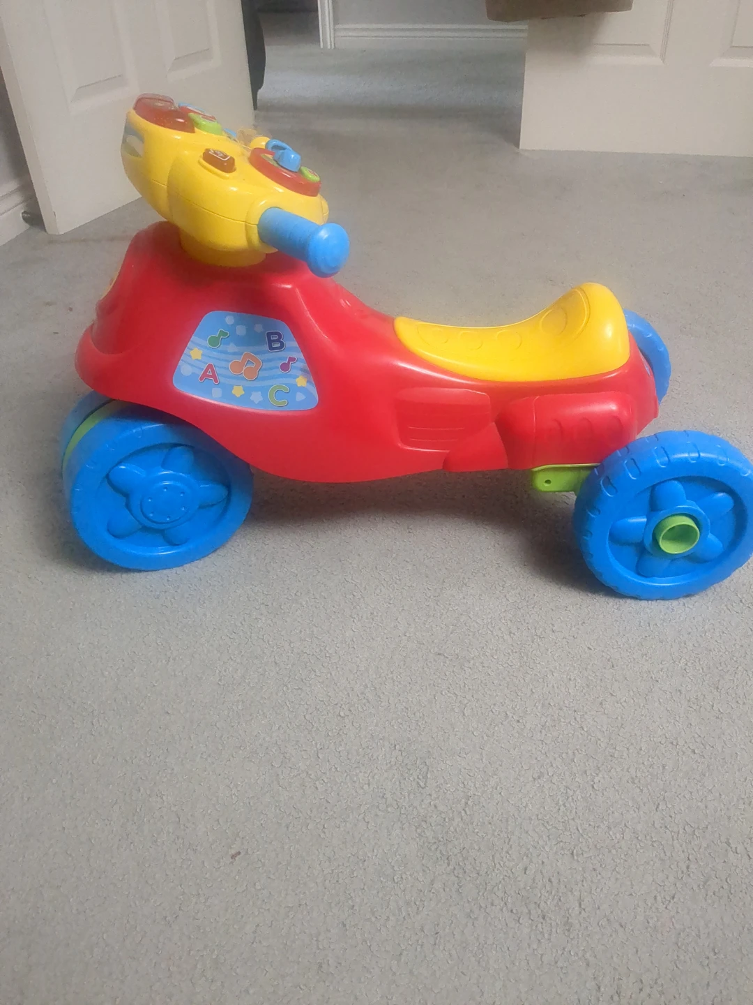 VTech 2-in-1 Learn & Zoom Motorbike