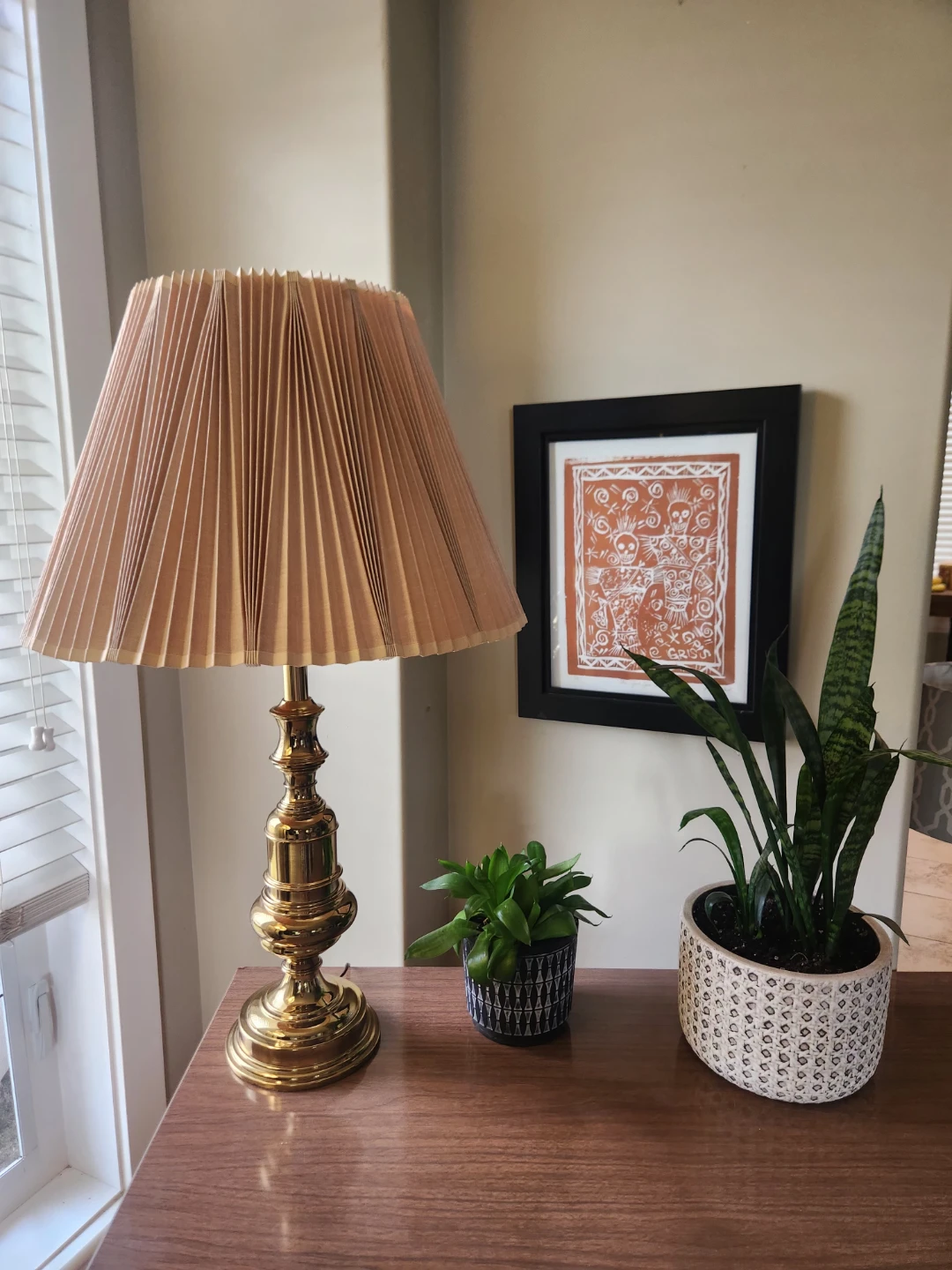 Vintage Brass Table Lamp with Pleated Shade - photo 4