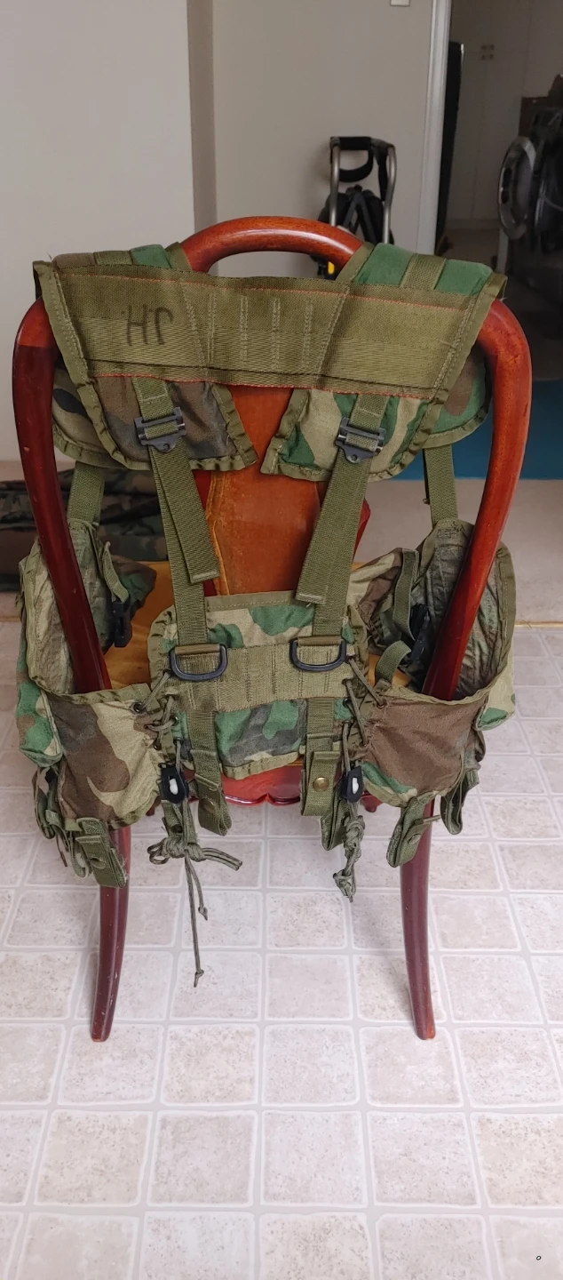 US Tactical Gear Vest - Woodland Camo - photo 3