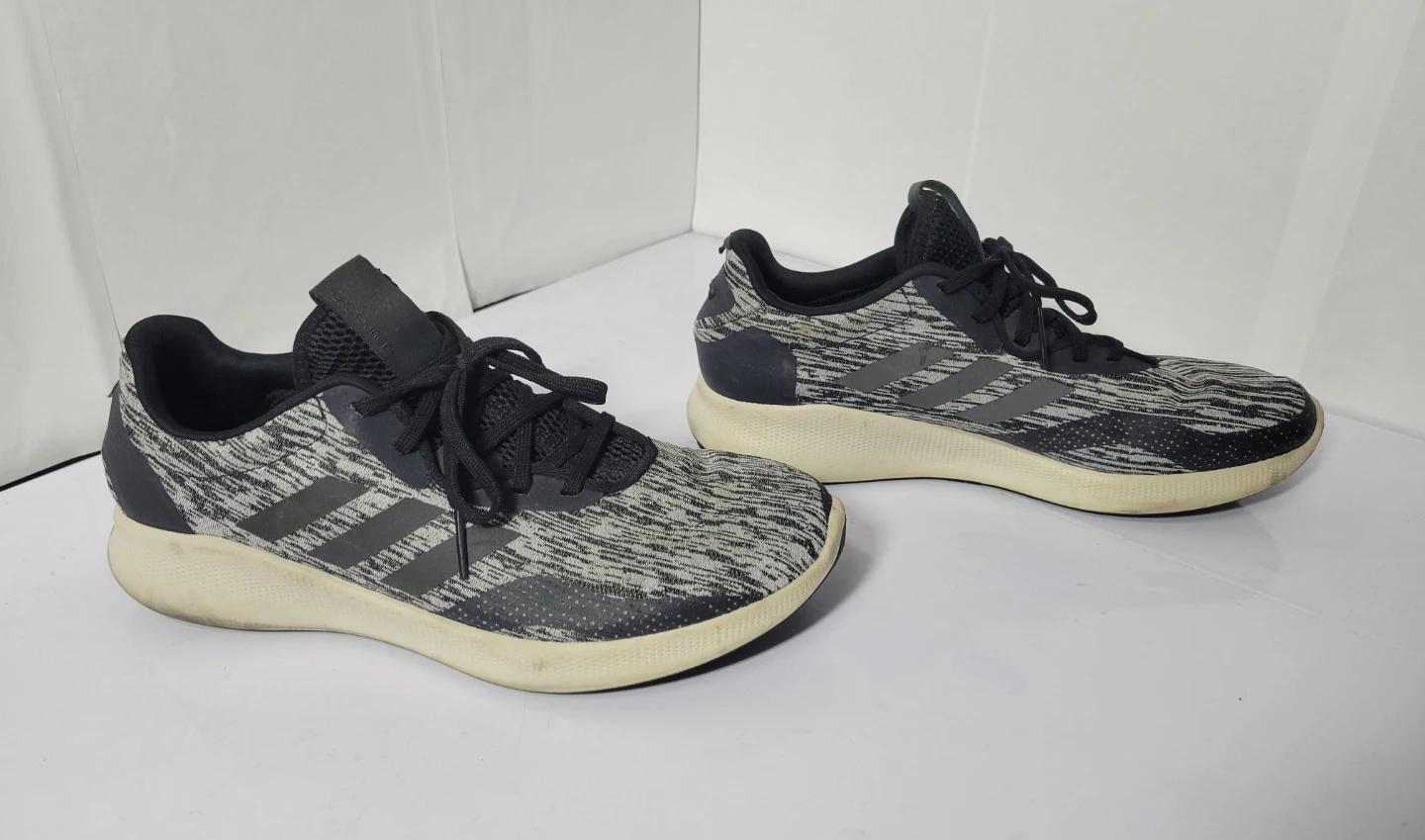 Adidas Purebounce+ Street M Running Shoes Size 9.5 (76) - photo 4