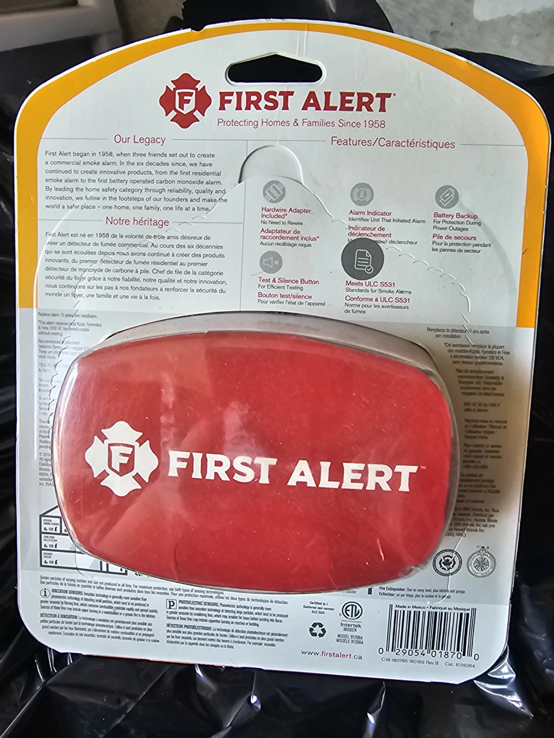 First Alert Smoke Alarm with Battery Backup - photo 2