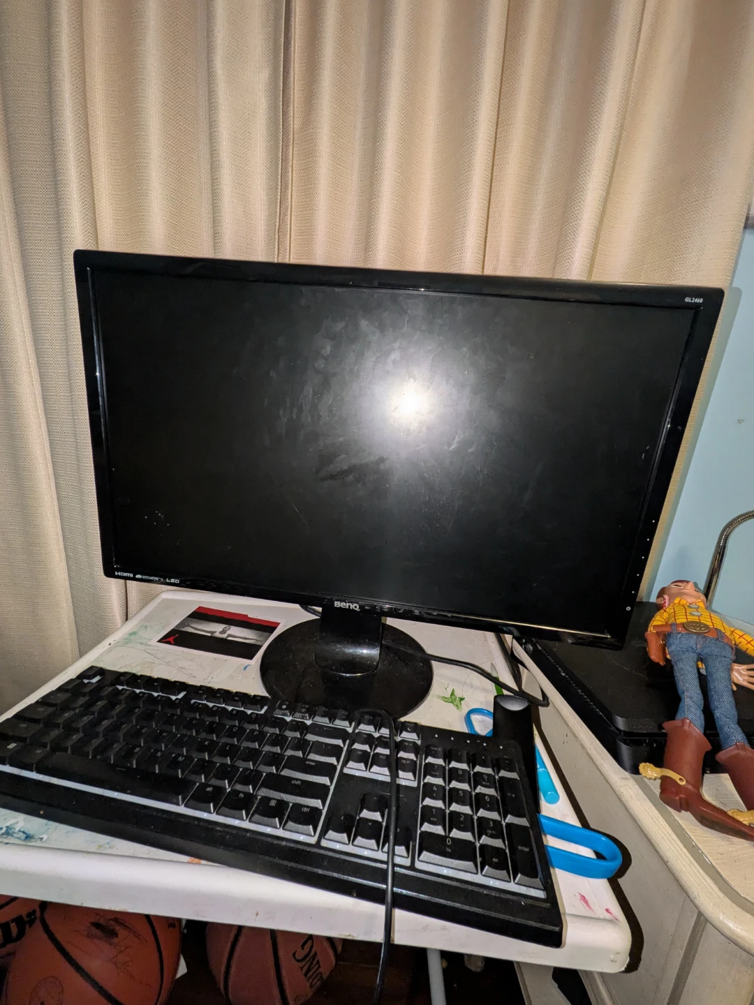 BenQ GL2460HM LCD Monitor