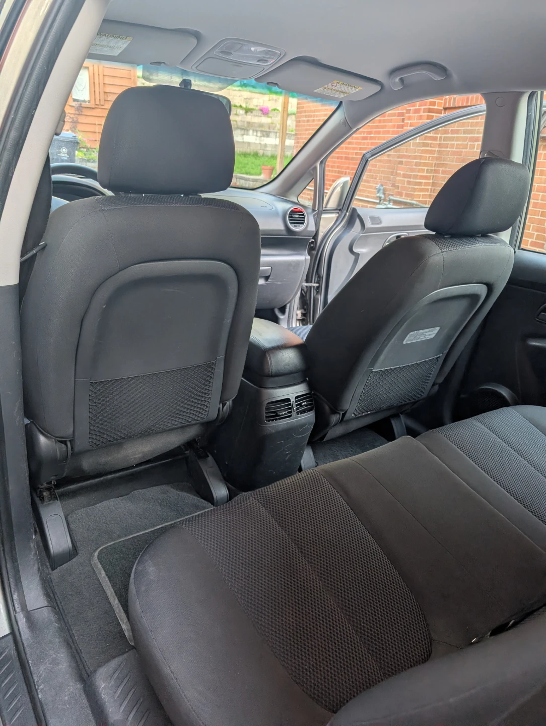 2011 Kia Rondo - photo 5