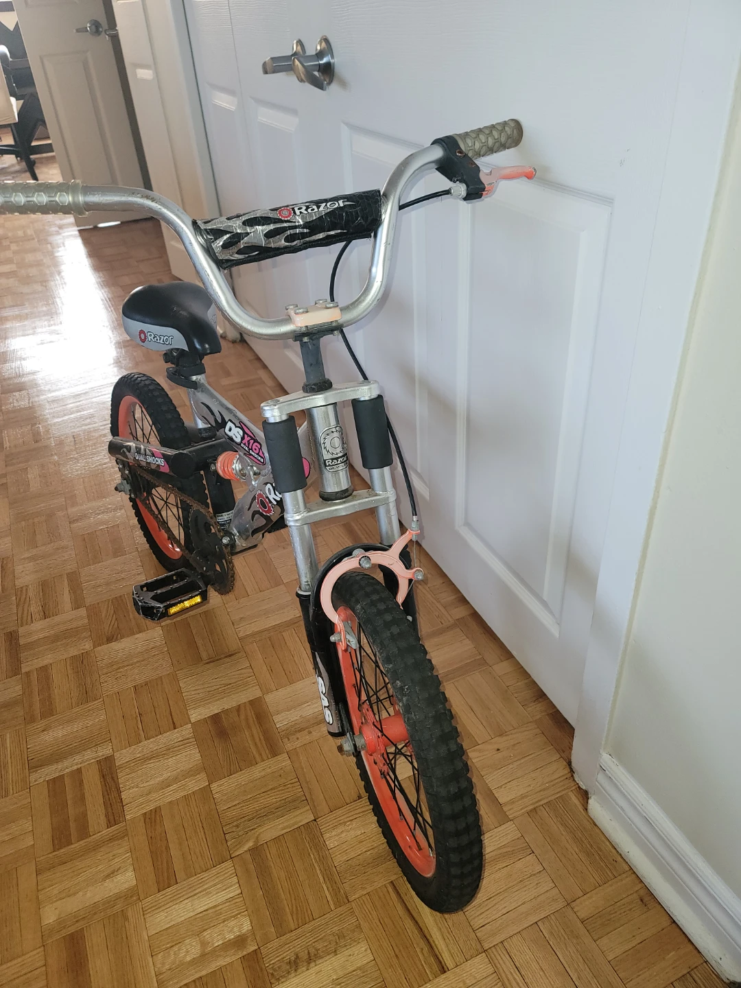 Razor 16" Dual Shocks Bike - photo 2