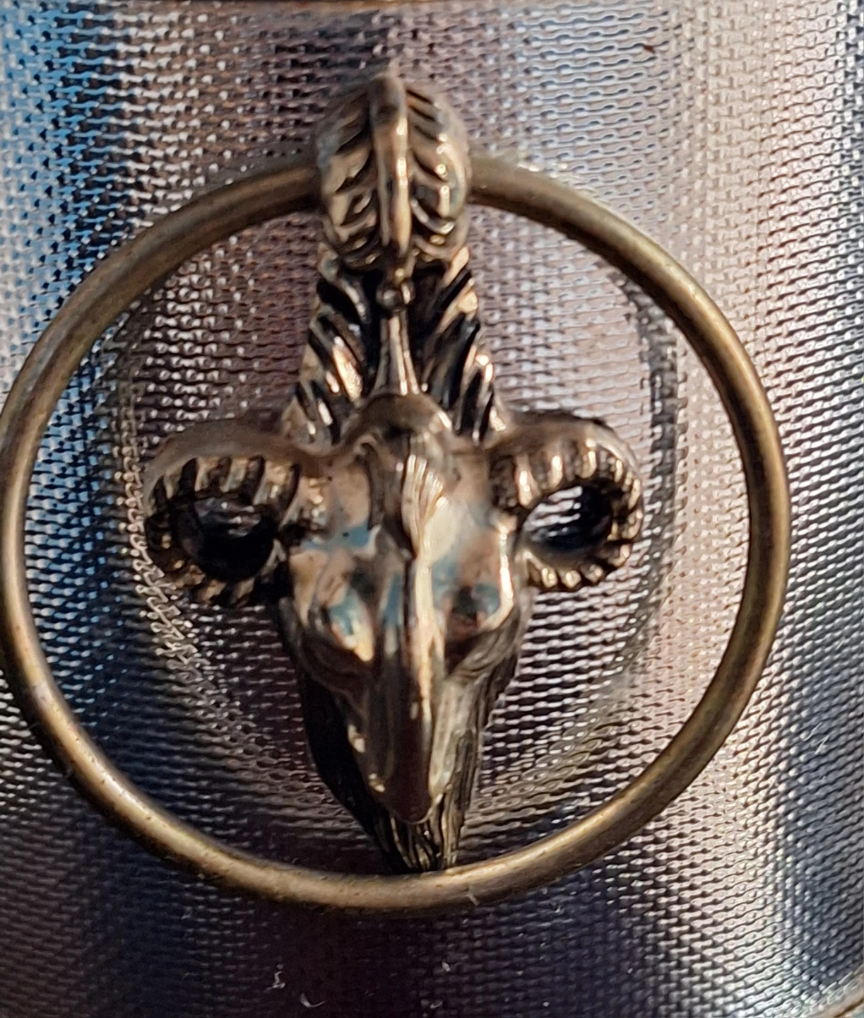 Vintage Silver Tone Ice Bucket with Ram Head Detail - photo 5