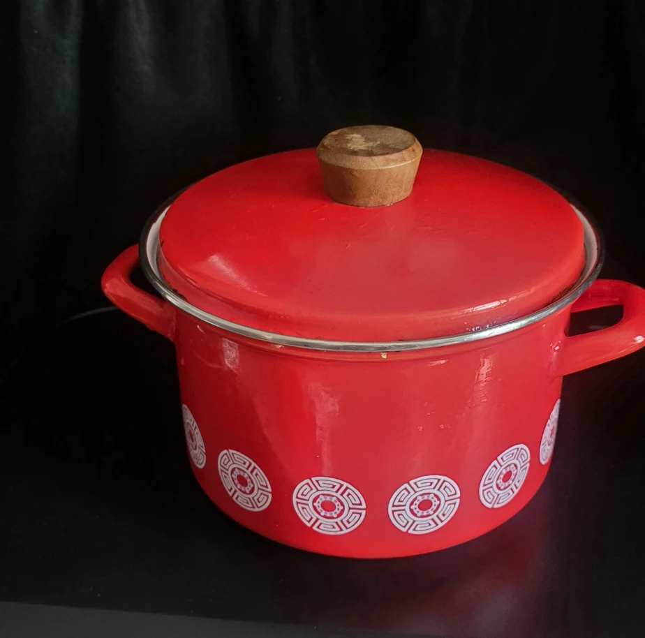 Red Enamel Pot with Wooden Handle
