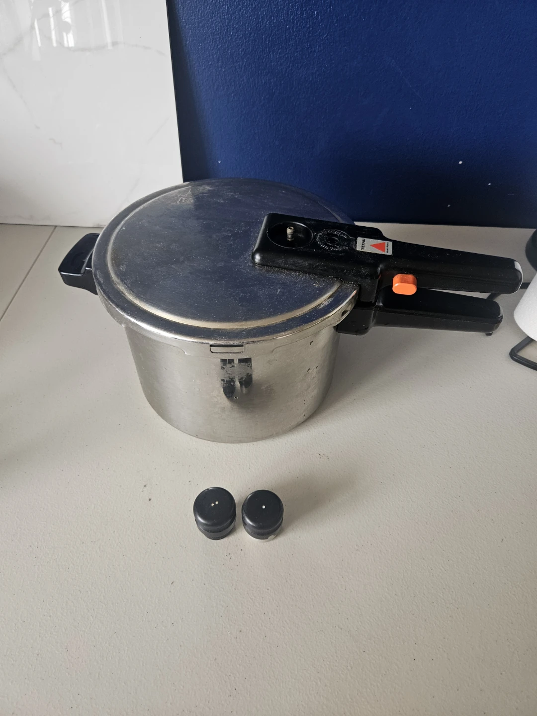 Tefal Pressure Cooker 6L