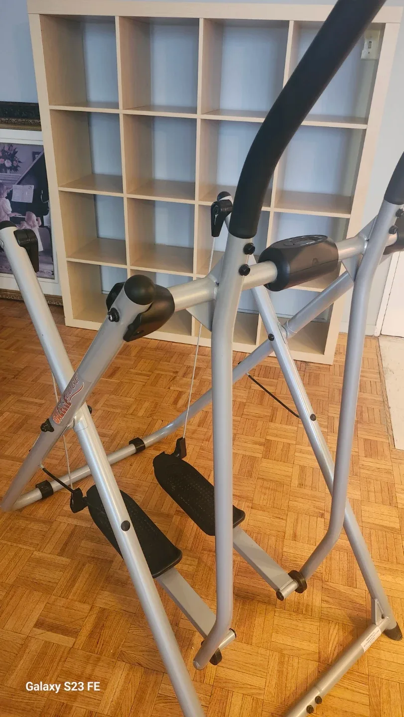 Gazelle Air Glider Exercise Machine