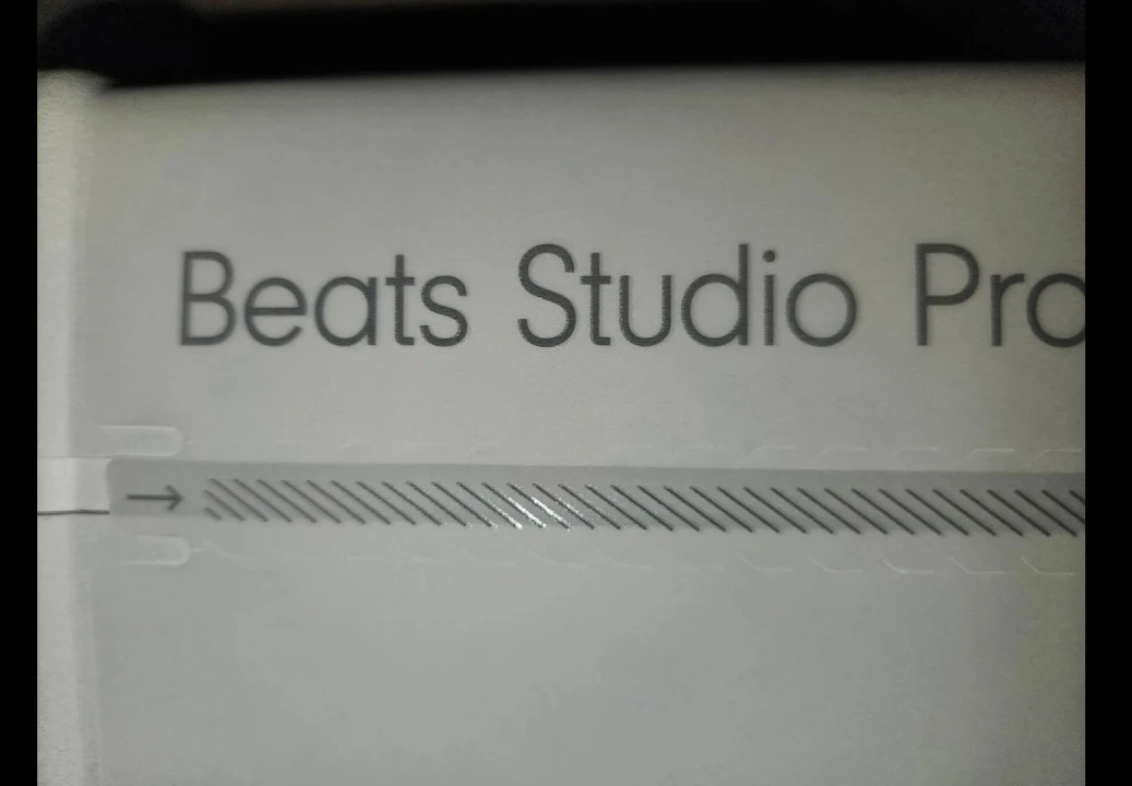 Beats Studio Pro Wireless Over-Ear Noise-Cancelling Headphones - photo 2