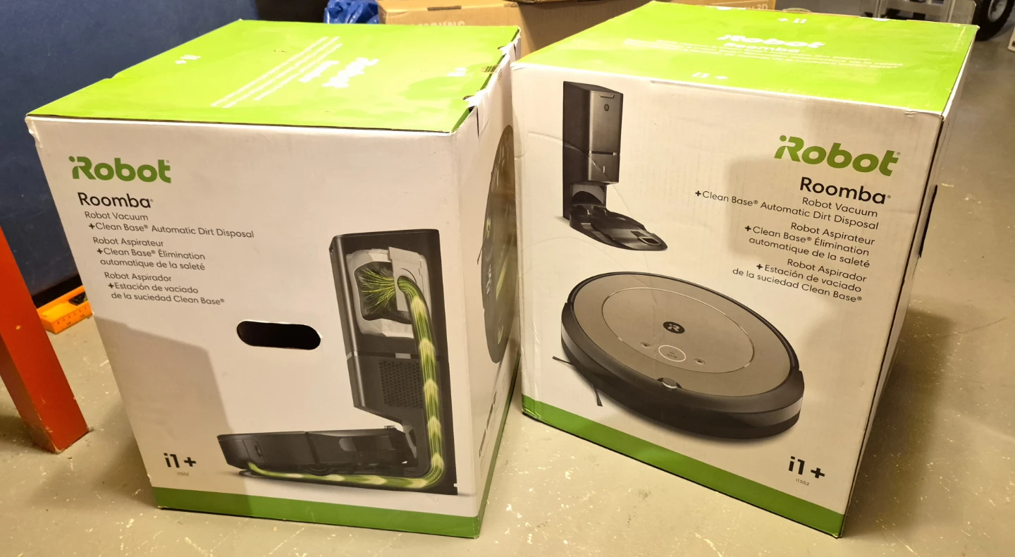NEW iRobot Roomba i1+ Self-Emptying Robot Vacuum