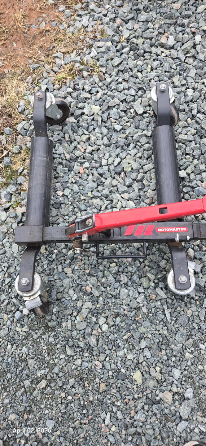 Motomaster Car Stand - photo 3