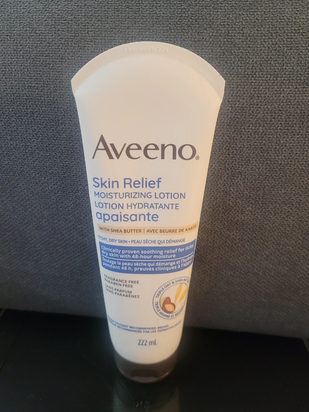 Aveeno Skin Relief Moisturizing Lotion with Shea Butter 222ml