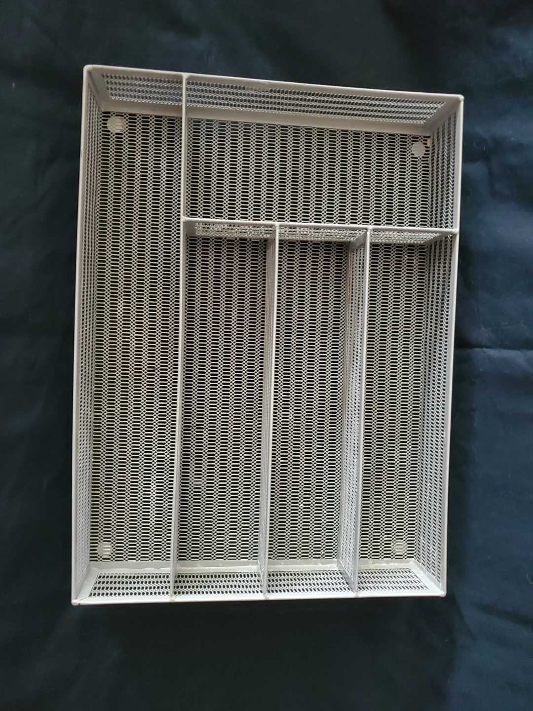 Mesh Cutlery Organizer Tray