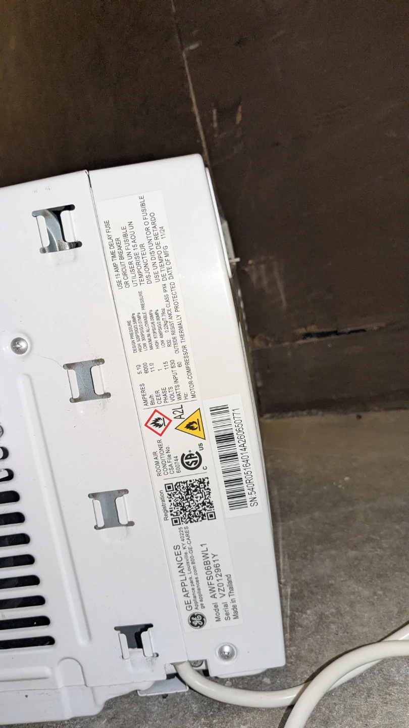 GE Appliances Window Air Conditioner - photo 3