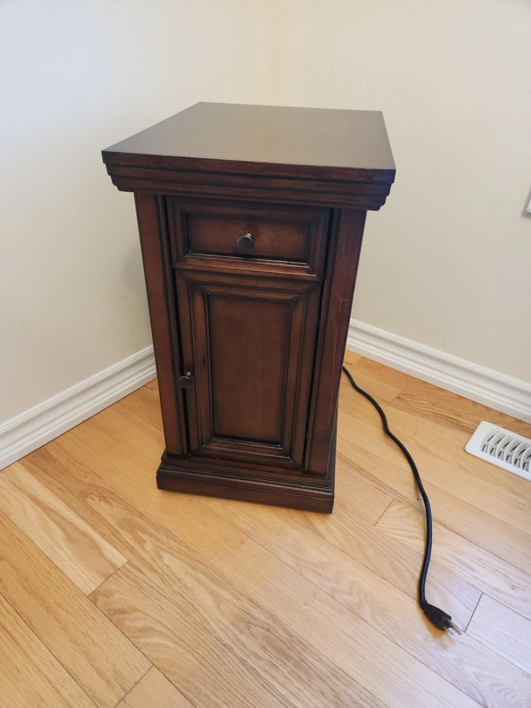 Dark Wood End Table with Built-in Outlet and USB Ports
