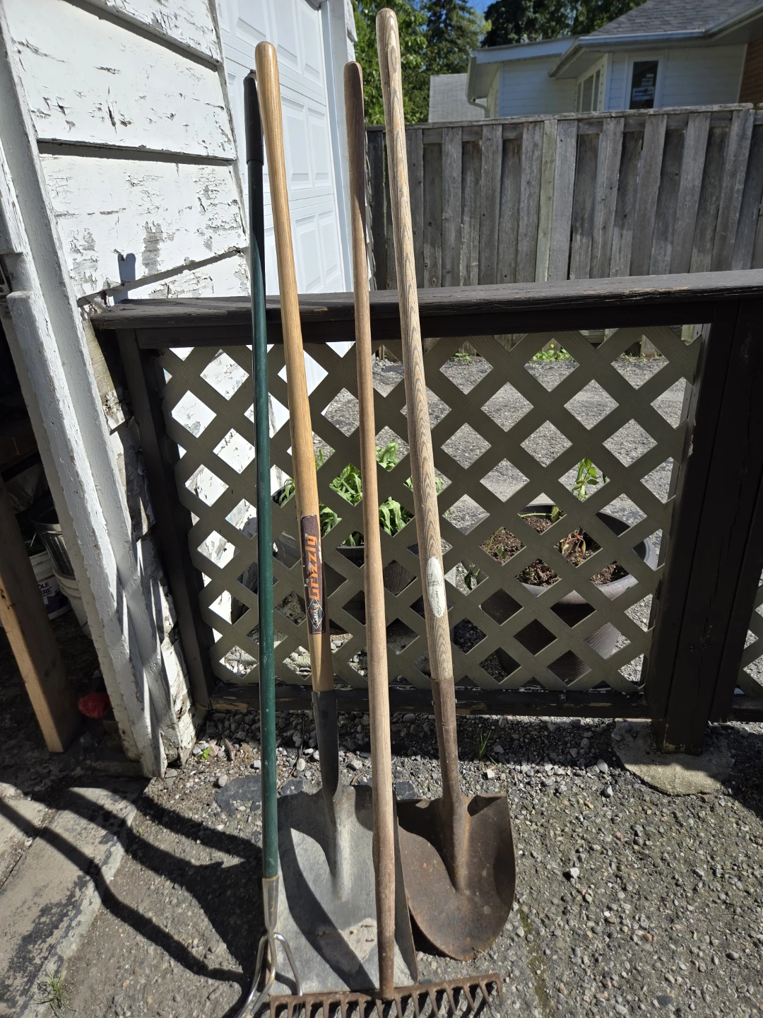 Grizzly Garden Tools - Shovel, Rake, and Hoe