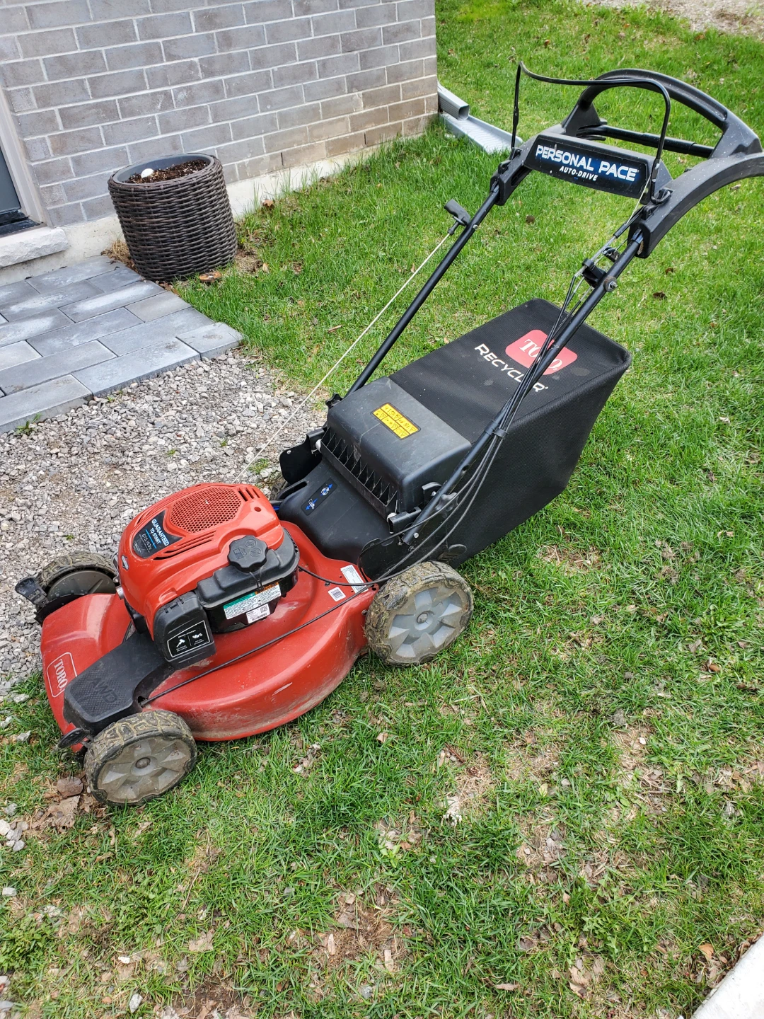 Gas 22" Blade Auto Frive Lawn Mower with Bag
