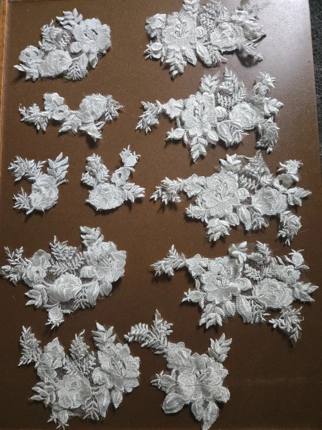 White Floral Lace Appliques (Set of 11 pairs)