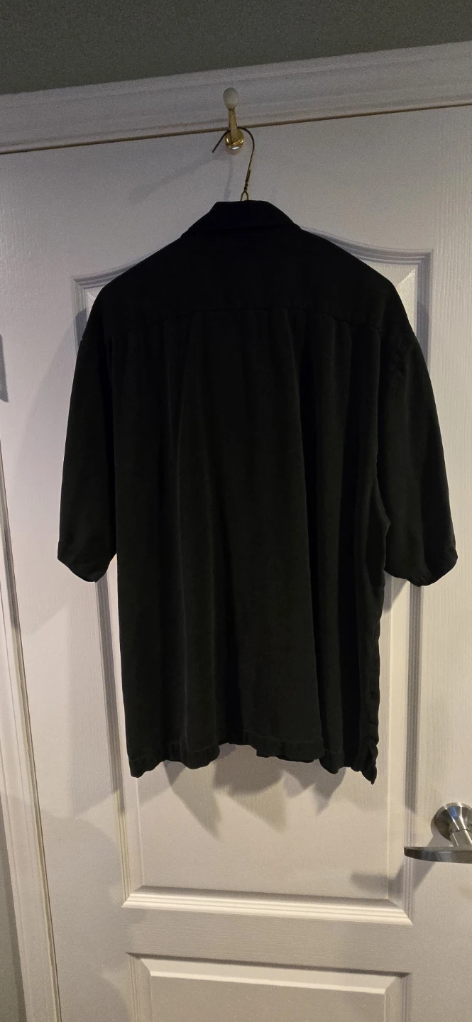 Tommy Bahama Black 100% Silk Short Sleeve Shirt - Size L - photo 3