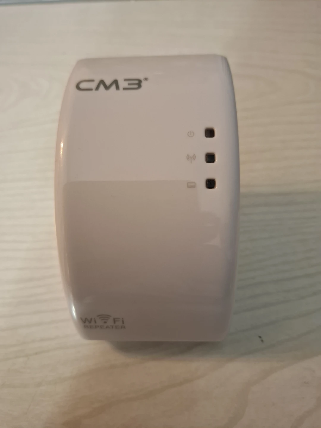 CM3 Wireless-N WiFi Repeater - photo 3