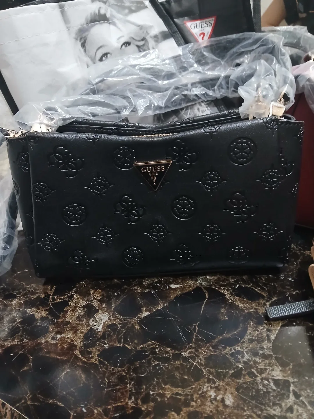 Guess bags Purses and Wallet - photo 5