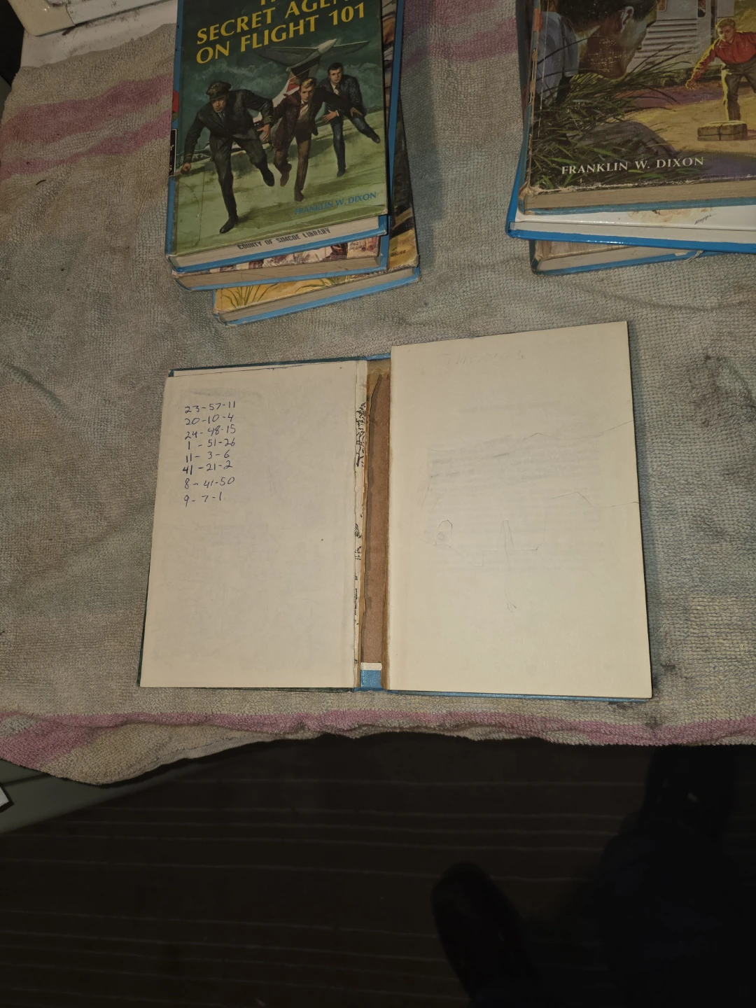 Hardy Boys Mystery Books Collection - photo 4