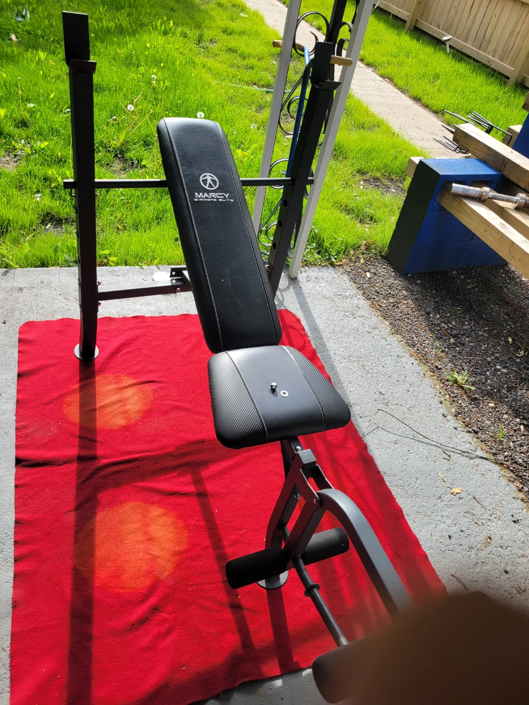 MARCY BENCH WITH   1" HOLE  PLATES TOTAL 132LBs  AND BARS - photo 4