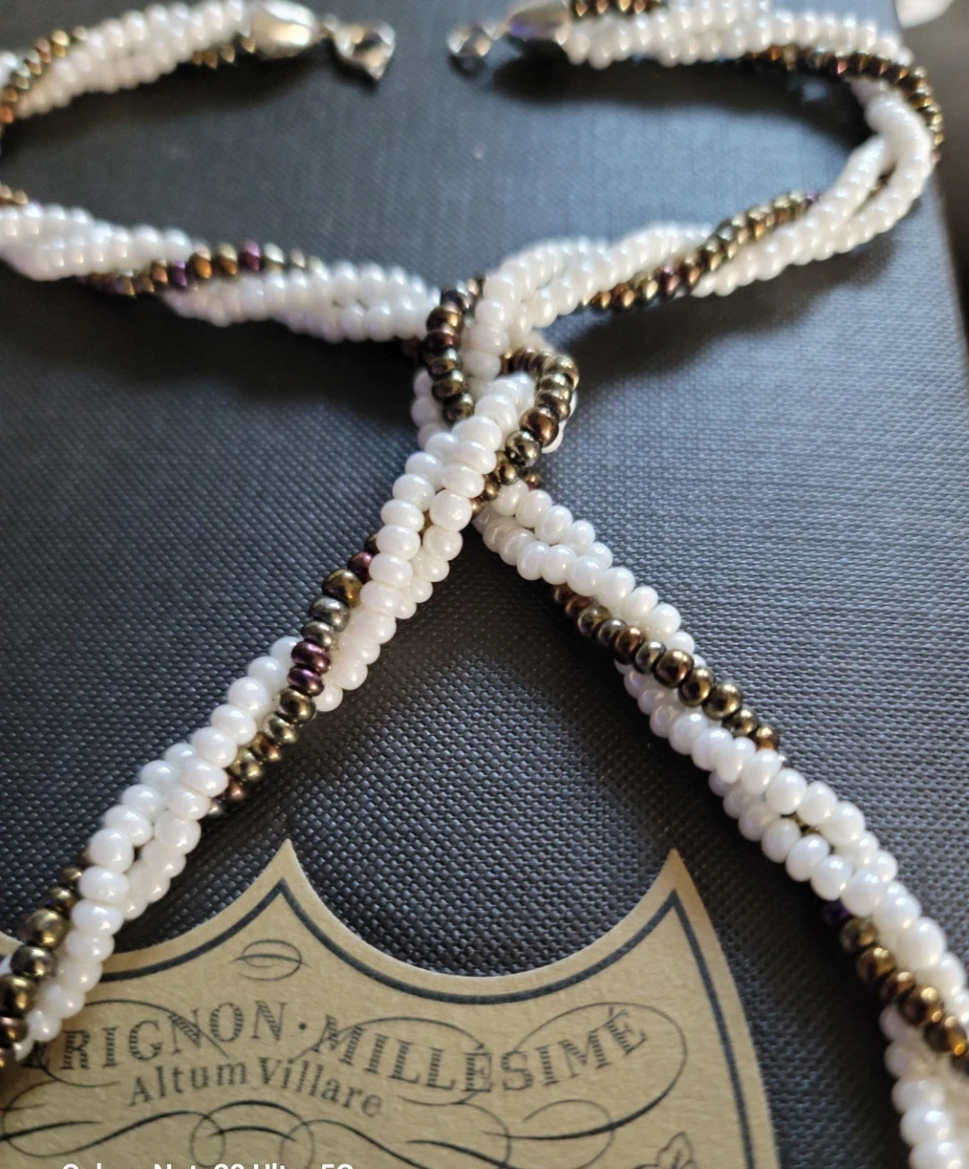 Vintage Beautiful Beaded Two Color Necklace - photo 3