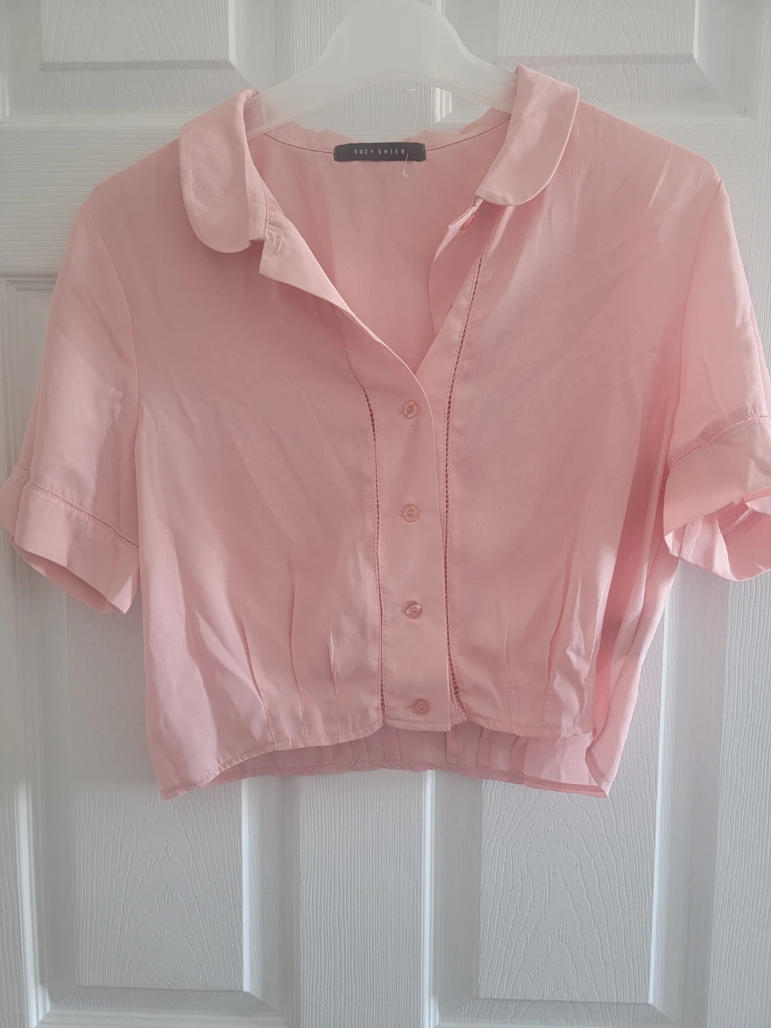 SUZY SHIER Pink Button-Up Cropped Shirt size - Small to Medium