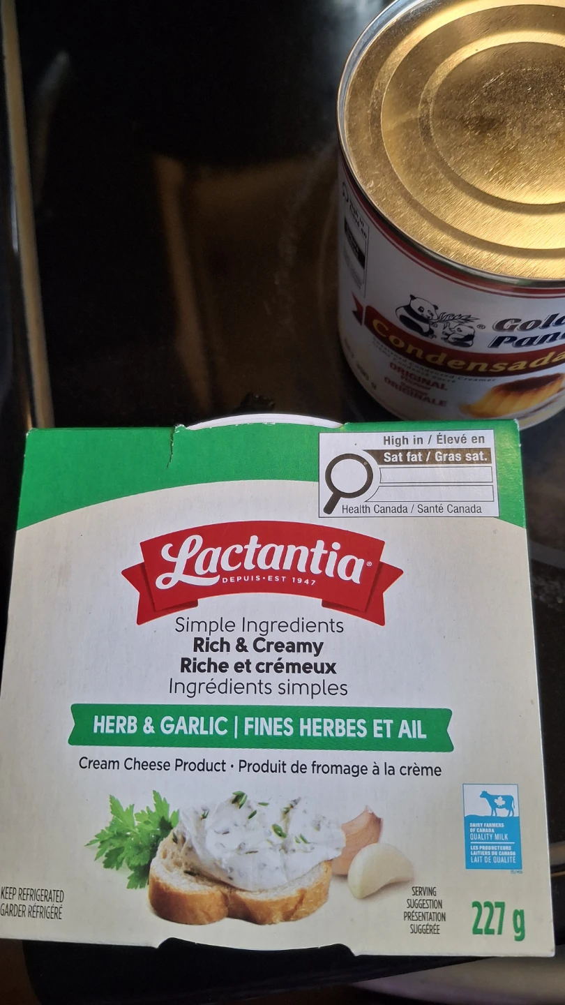 Lactantia Herb & Garlic Cream + Golden Panda Sweetened Creamer - photo 3