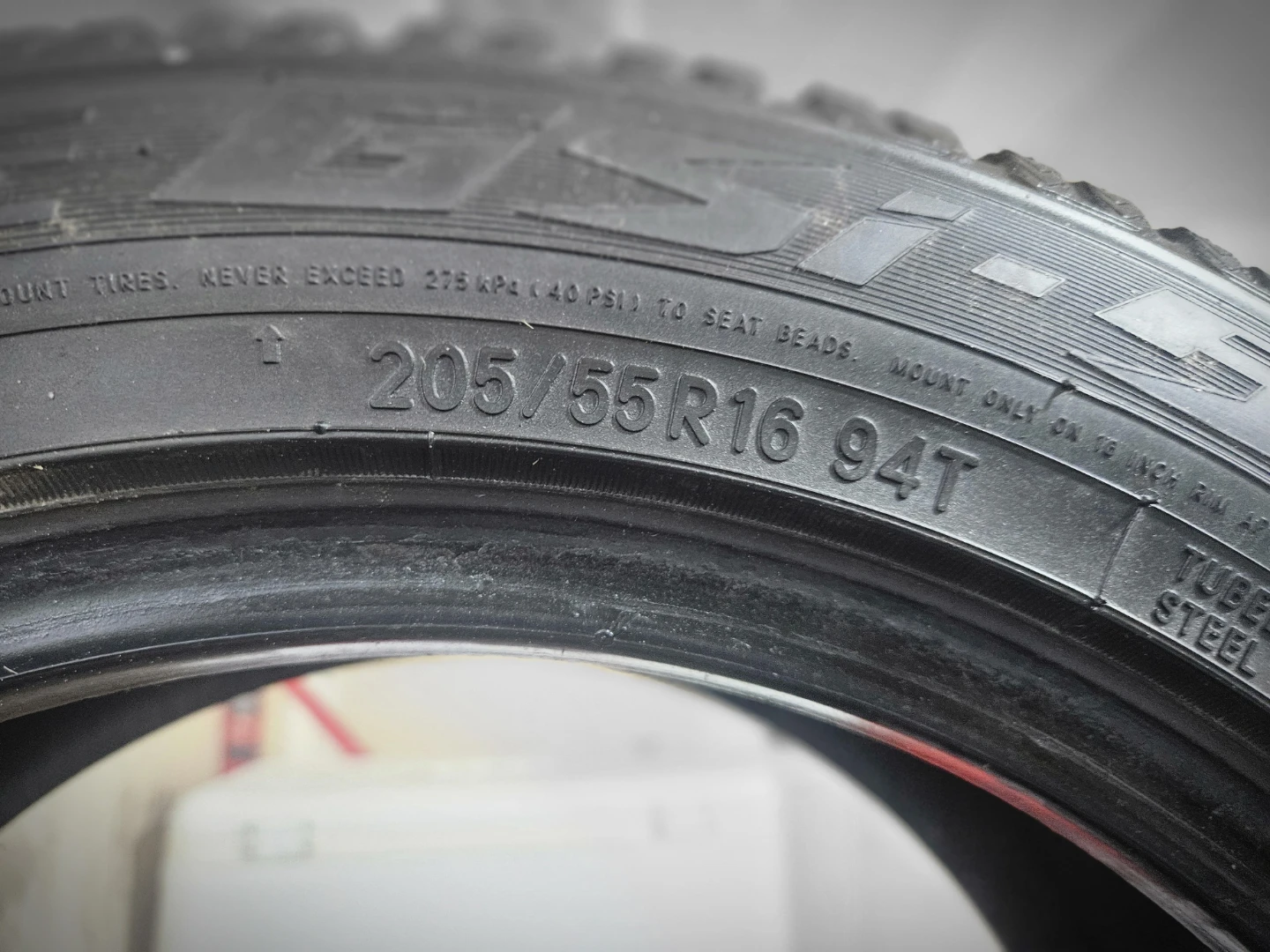 Toyo Observe GSI-5 205/55R16 94T Winter Tire - photo 4