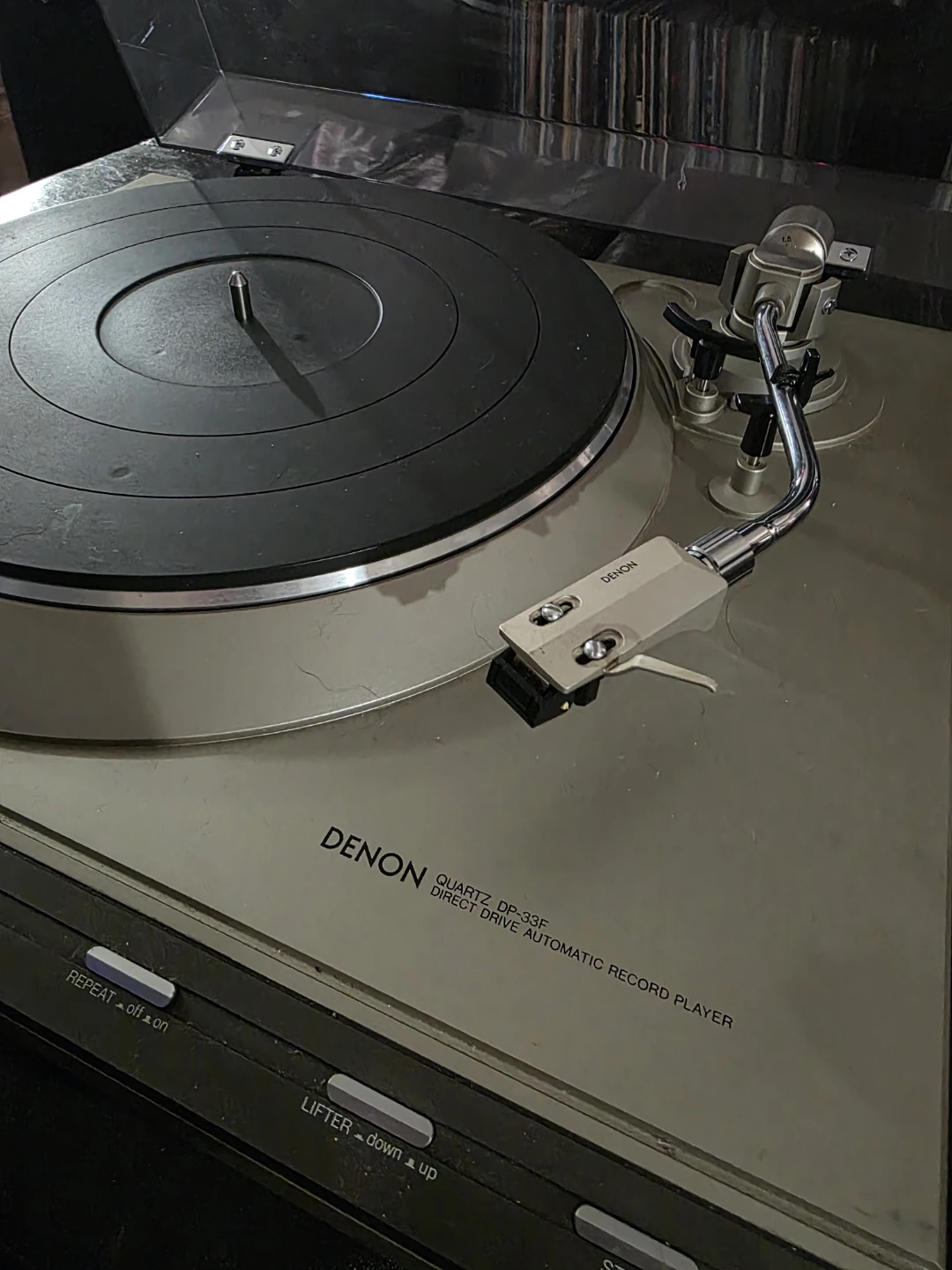 DENON Quartz DP-33E Direct Drive Automatic Record Player - photo 3