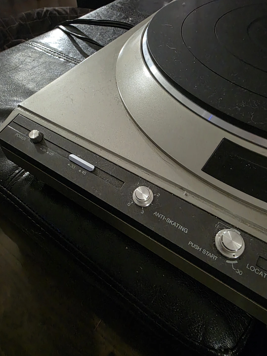DENON Quartz DP-33E Direct Drive Automatic Record Player - photo 4