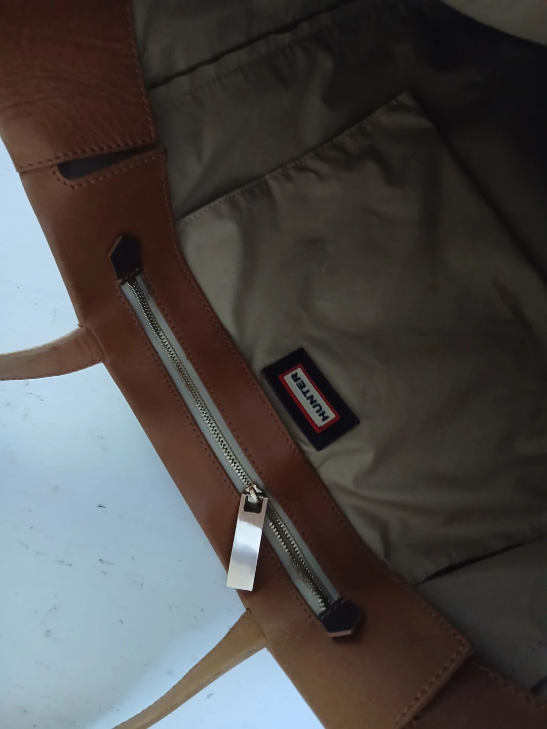 Hunter Leather Tote Bag - Brown - photo 3