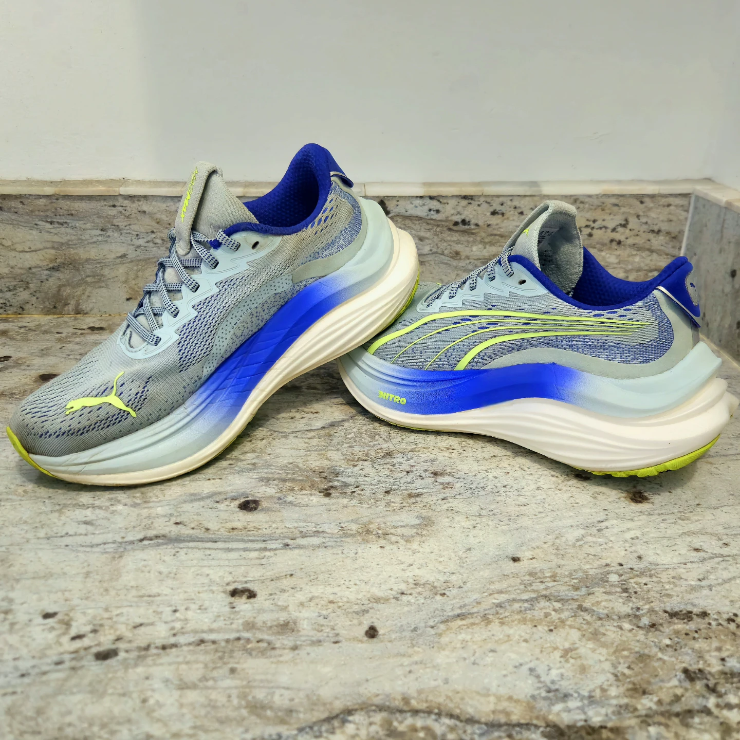 Puma Magmax Nitro | Size 7 Women's | Good Condition