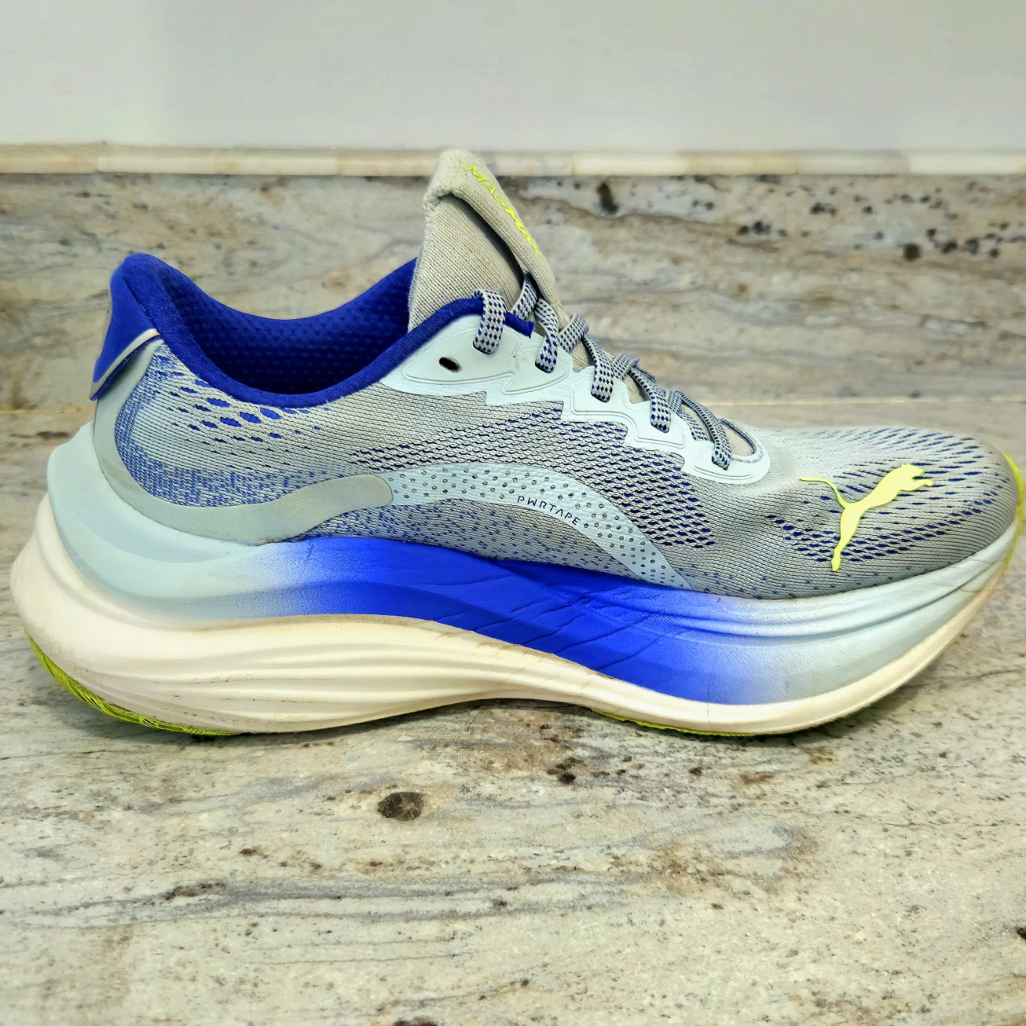 Puma Magmax Nitro | Size 7 Women's | Good Condition - photo 3