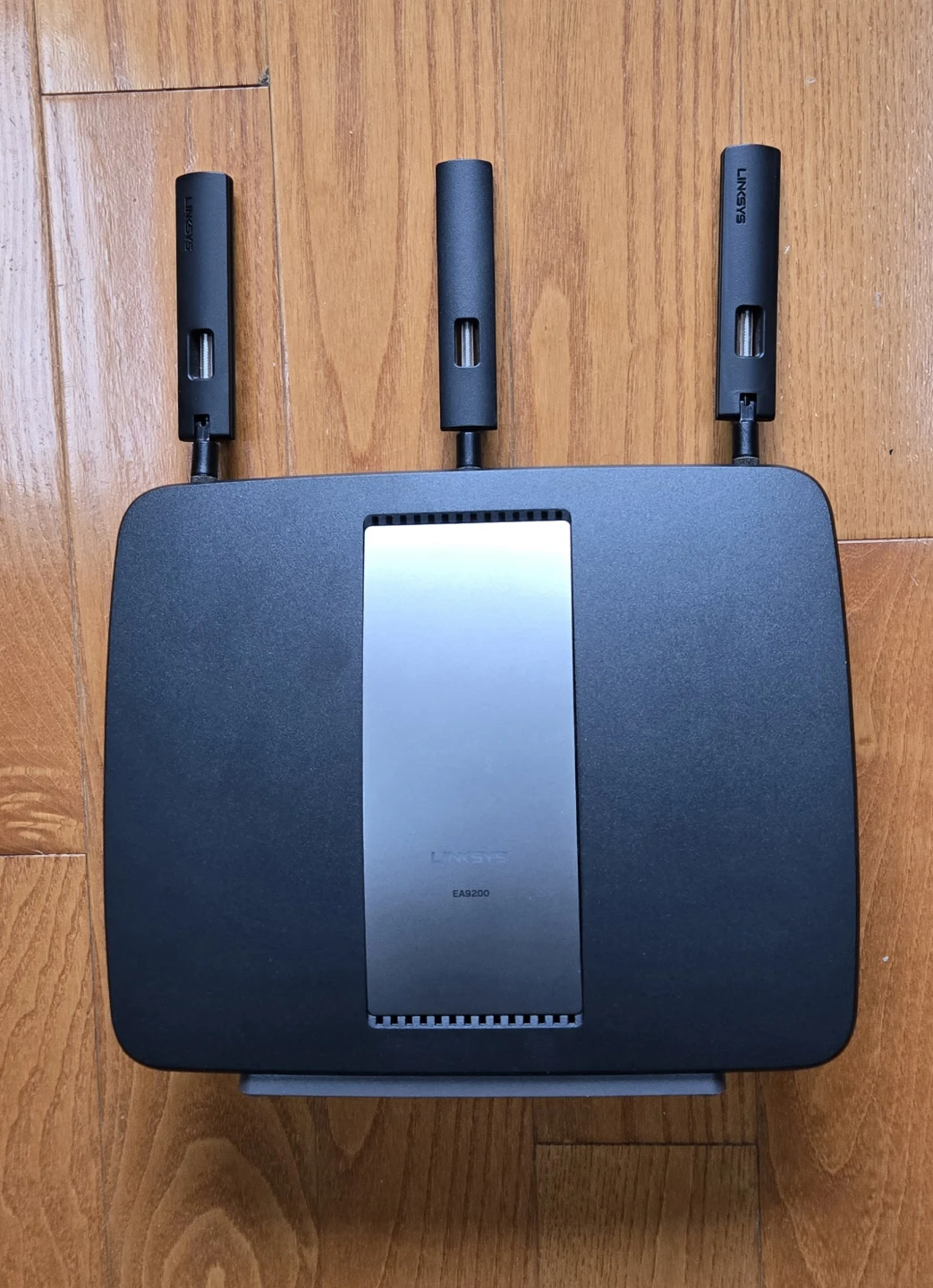 Linksys EA9200 Wi-Fi Router