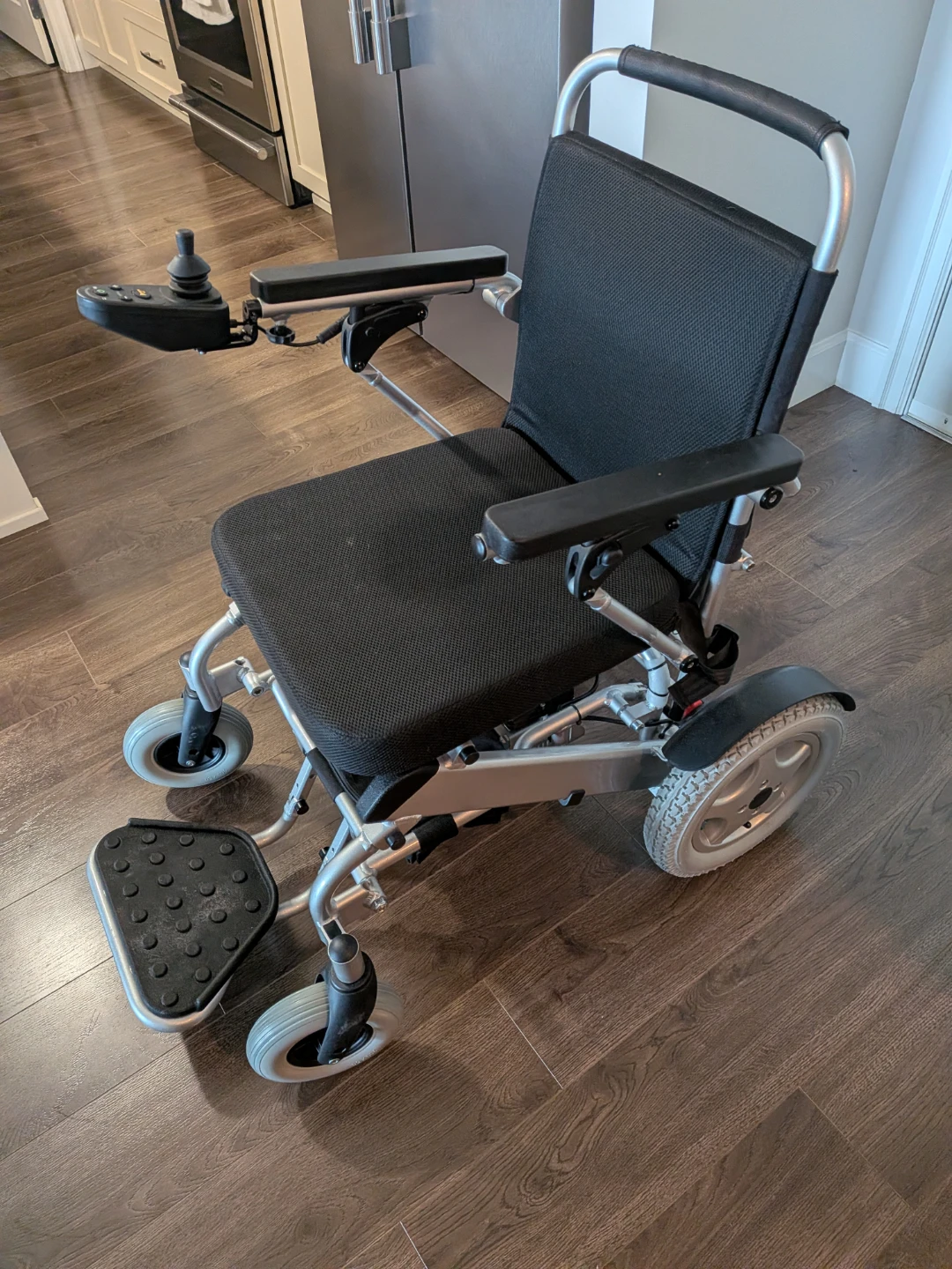 Electric Wheelchair