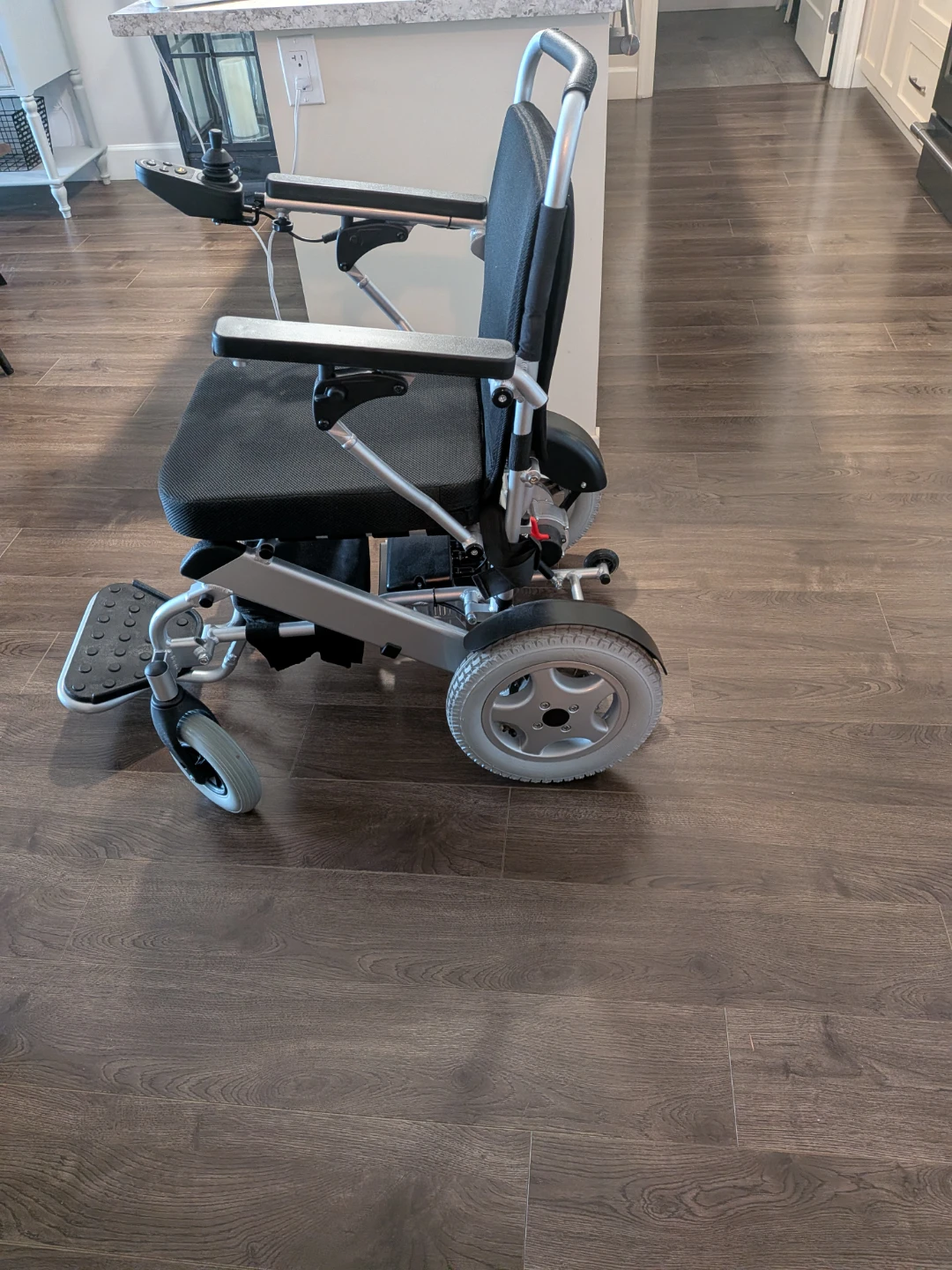 Electric Wheelchair - photo 3