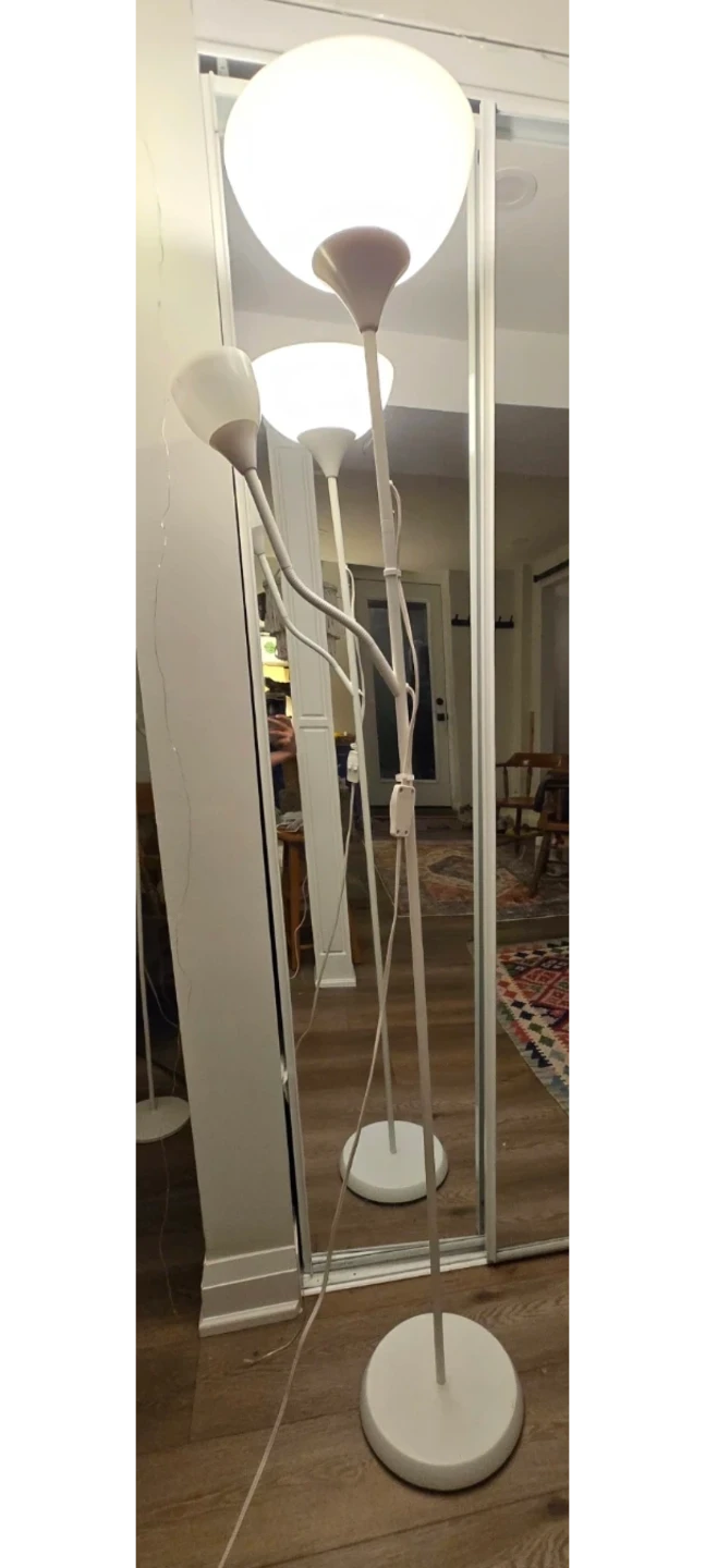 White Floor Lamp with Adjustable Reading Light - photo 4