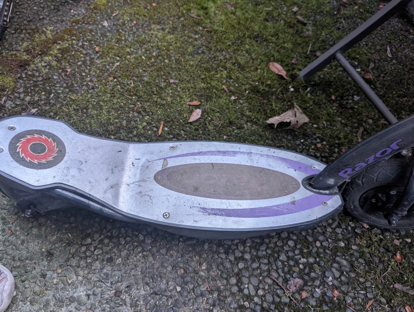 Razor Electric Scooter - photo 2