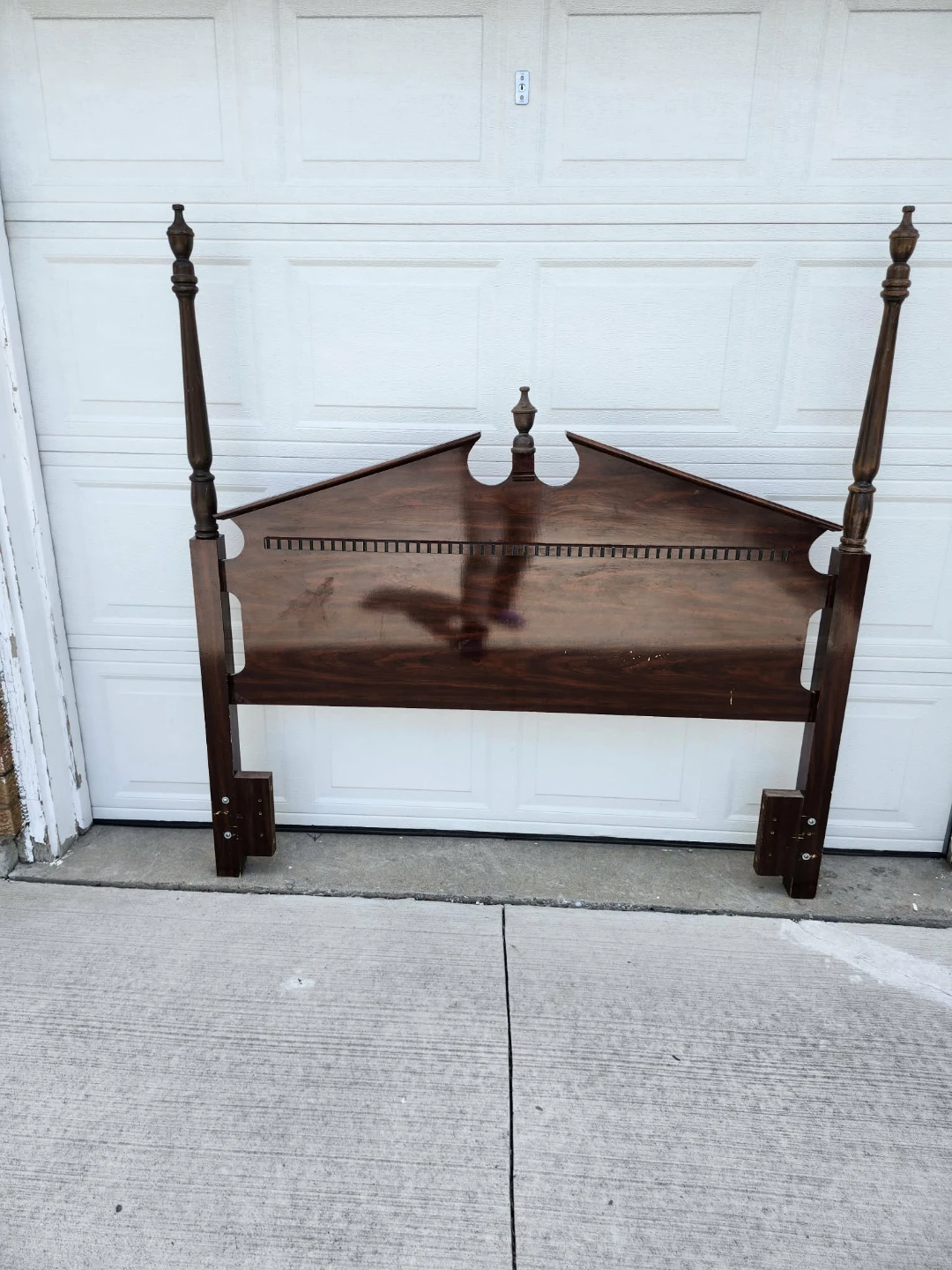 5 Pce Wooden Bedroom Set