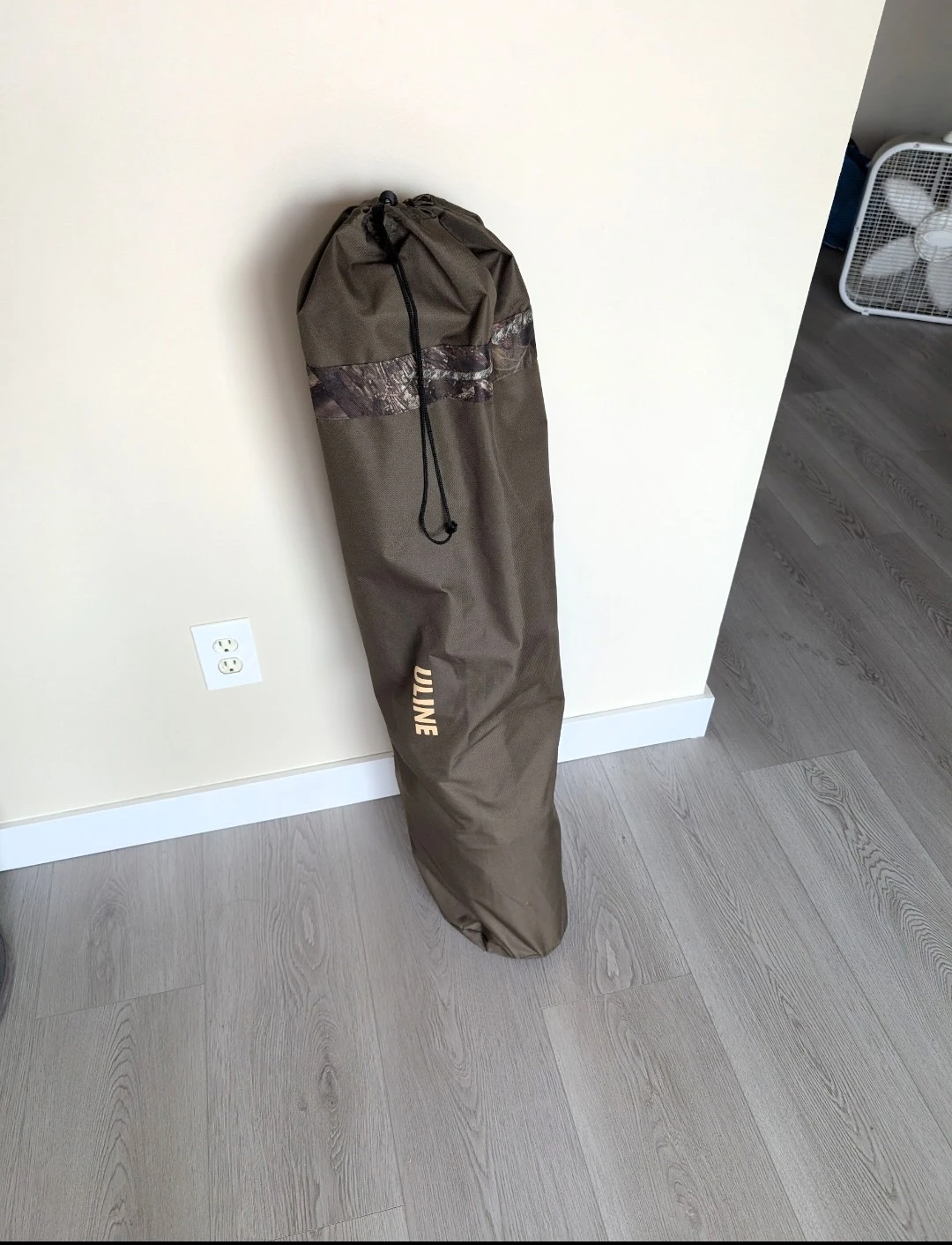 Uline Camo Folding Camp Chair with Carrying Bag - photo 2