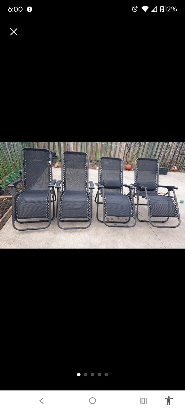 Set of 4 Black Zero Gravity Chairs