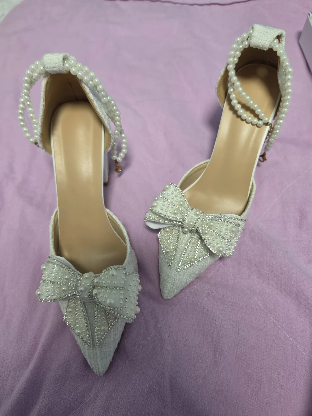 White Bow Pearl Heels 🥕 - photo 2