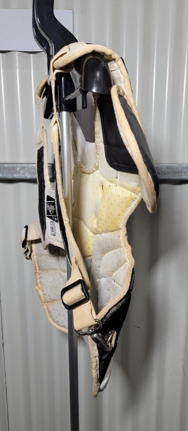 Rawlings Mach Adult Catcher's Chest Protector - photo 4