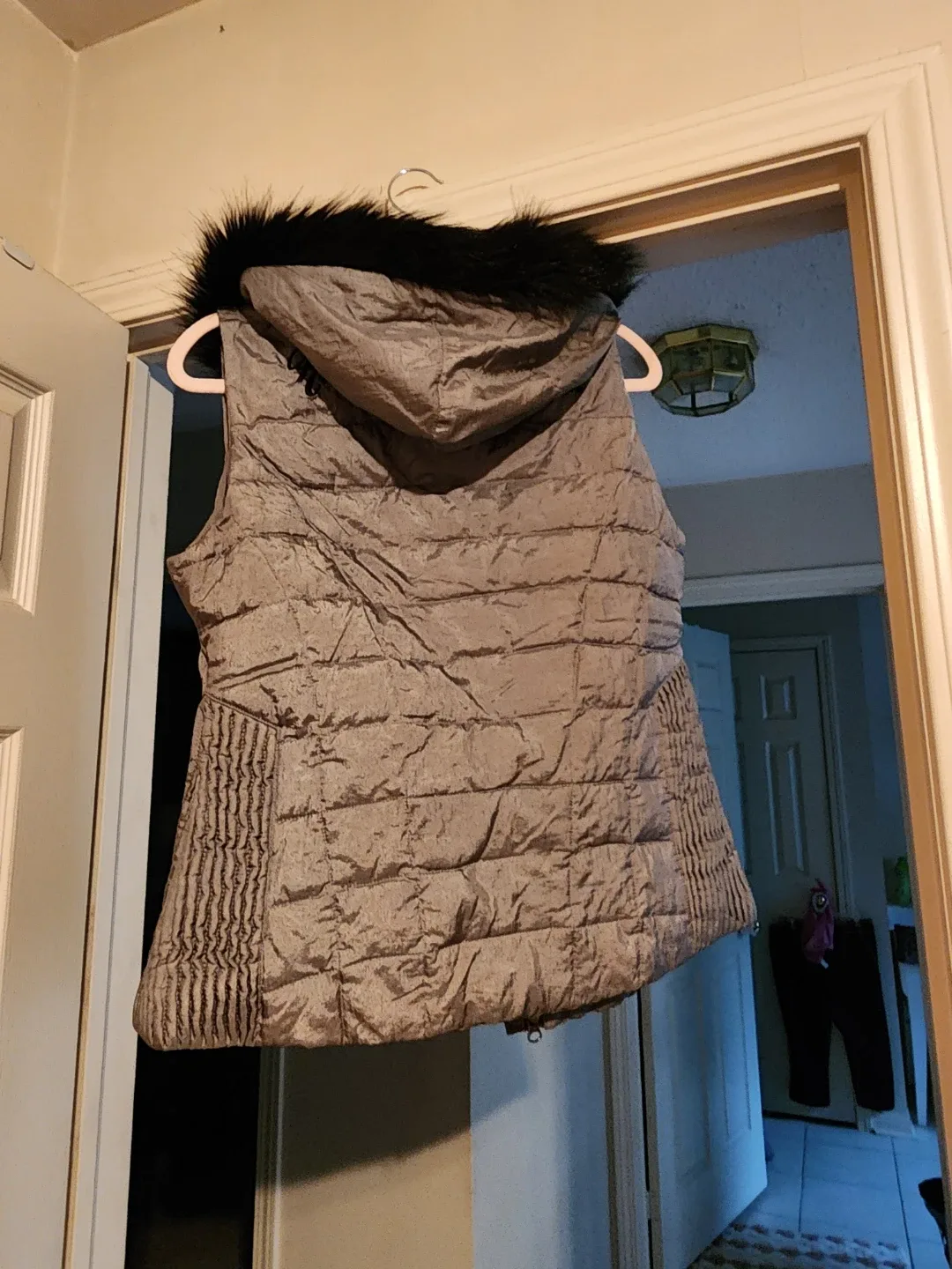 Harley-Davidson Puffer Vest with Fur Hood - photo 2