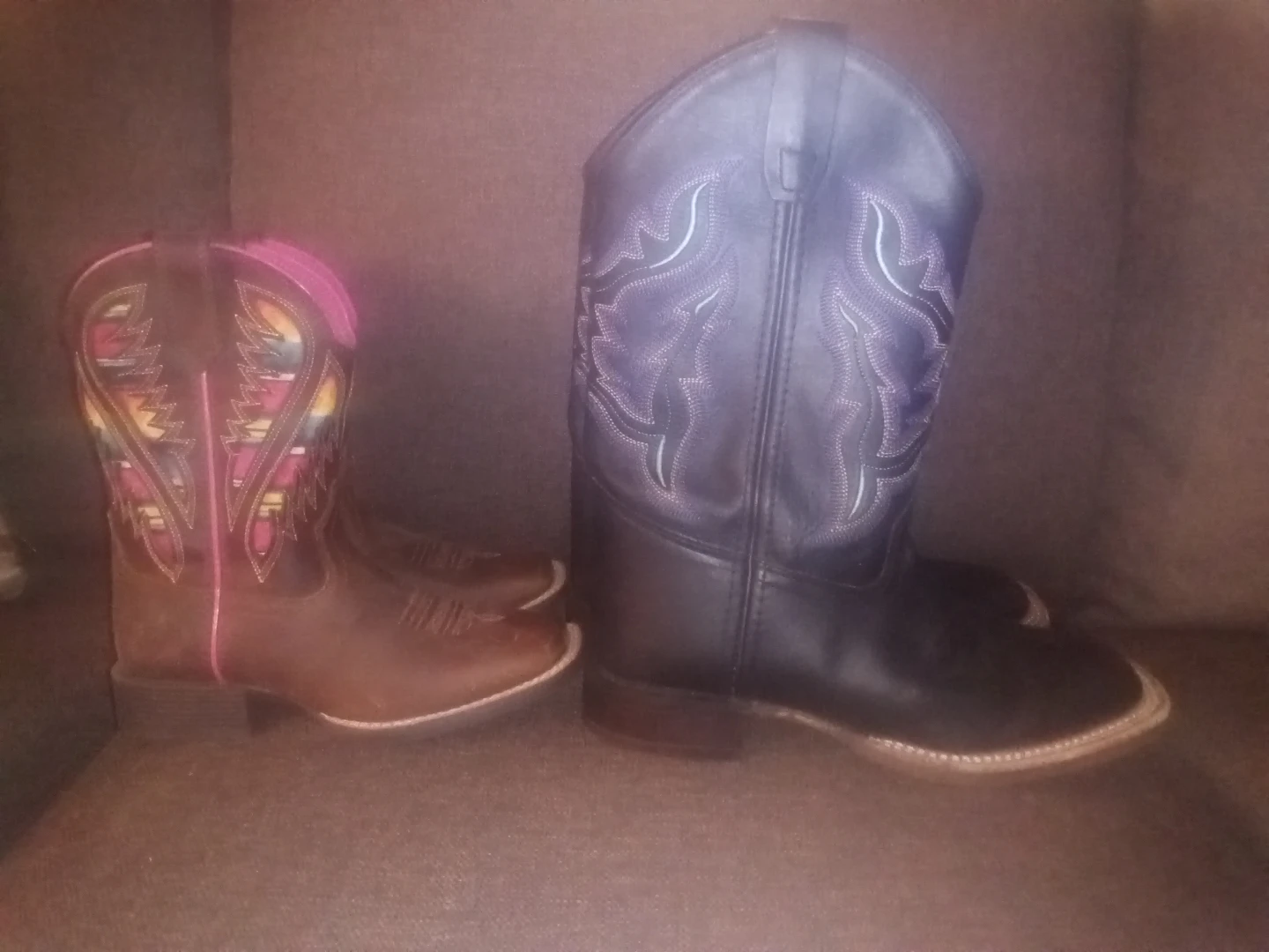 Old West & Ariat Cowboy Boots - photo 3