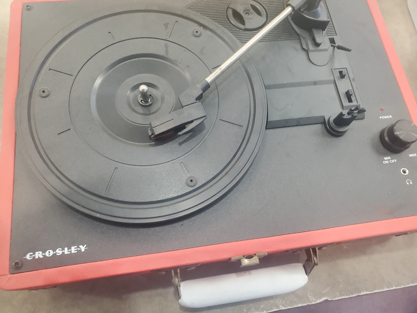 Crosley Mickey Mouse Record Player - photo 2