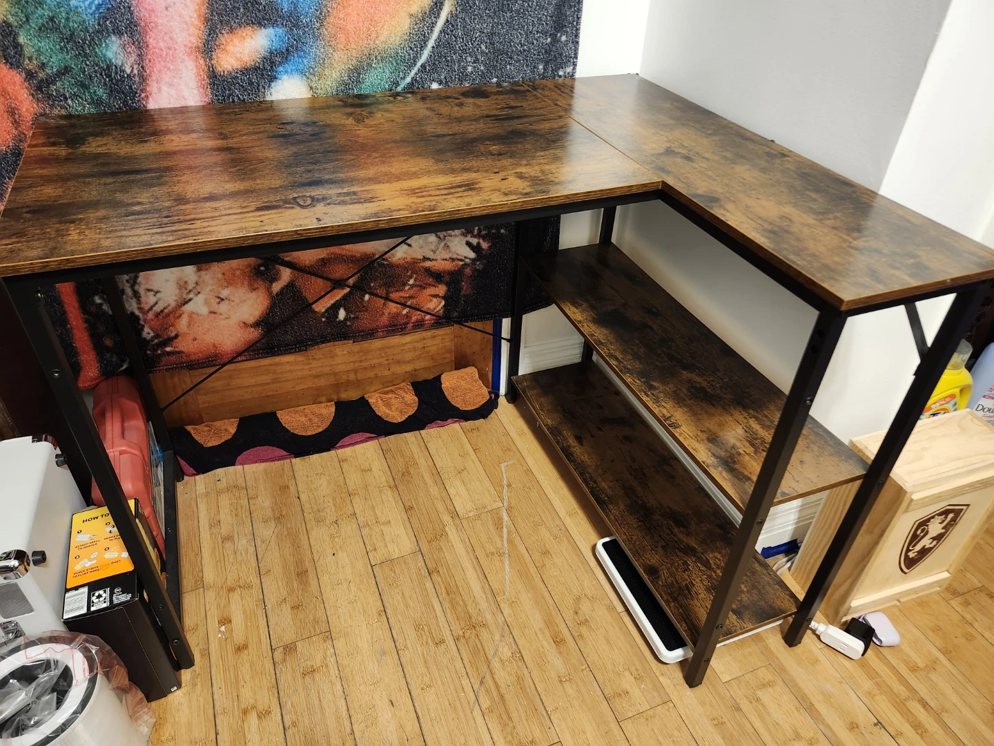 Desk, Desktop Organizer, & Office Chair - photo 4